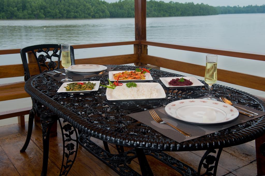 Okvin River Villa Bentota Exterior photo